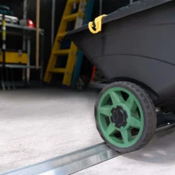 11' X 13.1' Palram Canopia Yukon Dark Grey Skylight Plastic Shed (3.32m X 3.93m) 25 11' X 13.1' Palram Canopia Yukon Dark Grey Skylight Plastic Shed (3.32m X 3.93m) -Zen Gardenia Sales 09 705159 11x13 palram canopia yukon shed feature4 min