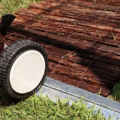 8' X 16' Palram Canopia Balance Silver Greenhouse (4.87m X 2.44m) -Zen Gardenia Sales 704764 balance 8x16 silver greenhouse close up1 min 1