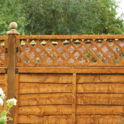 Forest 6' X 1' Diamond Lattice Trellis Fence Topper (1.83m X 0.3m)