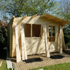 5x10 Plastic Shed Base Kit 19 5x10 Plastic Shed Base Kit -Zen Gardenia Sales dscf0096