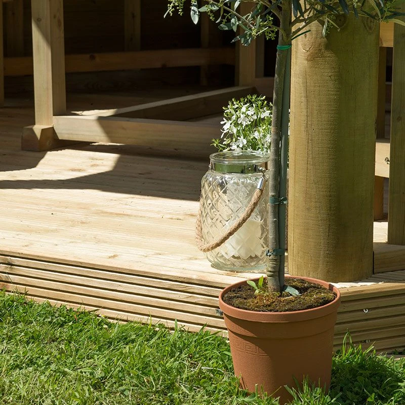 10'x9' (3x2.7m) Luxury Wooden Furnished Garden Gazebo With New England Cedar Roof - Seats Up To 10 People 6 10'x9' (3x2.7m) Luxury Wooden Furnished Garden Gazebo With New England Cedar Roof - Seats Up To 10 People - Image 4