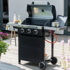 Norfolk Grills Vista 300 Burner Gas BBQ Grill -Zen Gardenia Sales vista300 sb grill insitu3 min